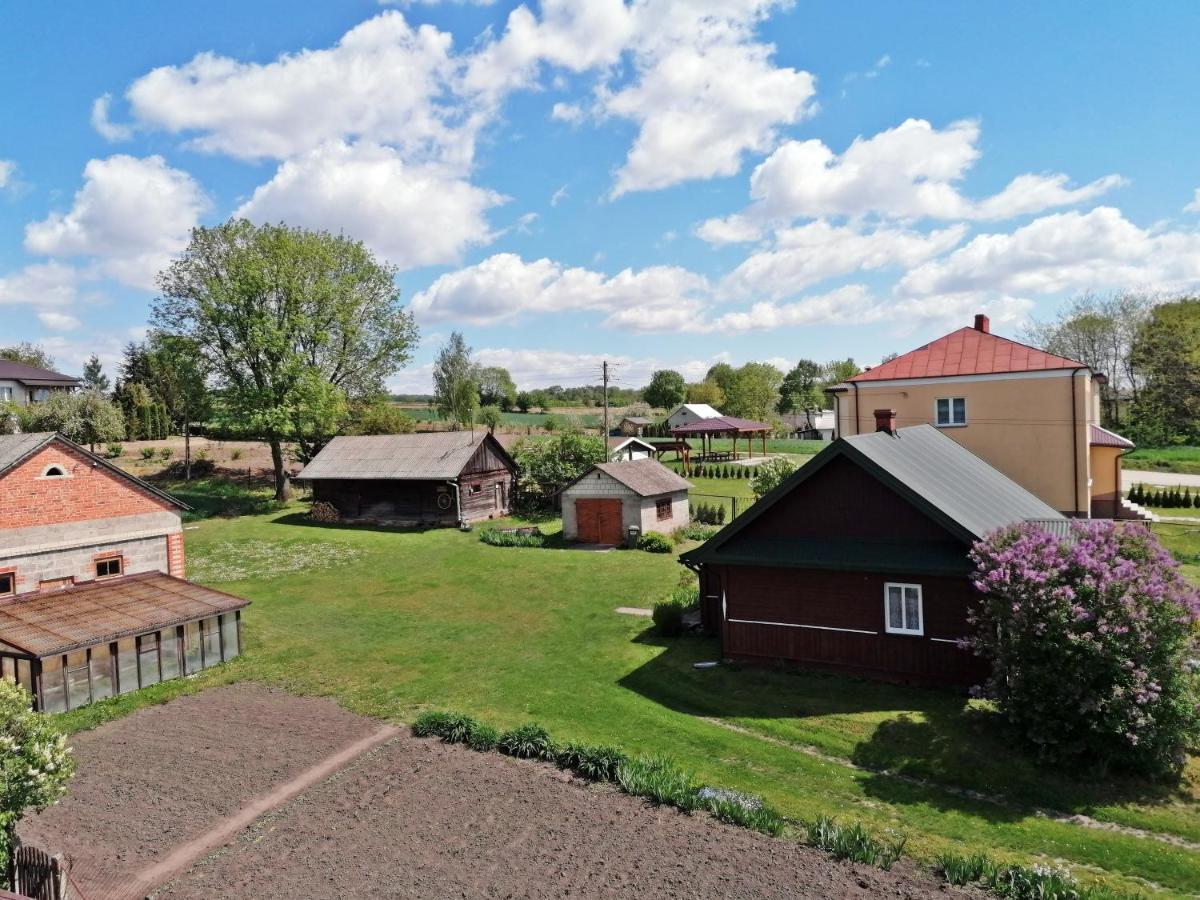 Villa Domek Na Wsi Tomaszów Lubelski Exterior foto